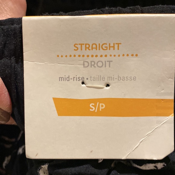 NWT Old Navy black with white hash mark design drawstring joggers - Picture 5 of 5